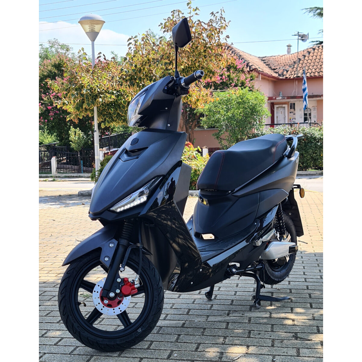 ZNEN ηλεκτρικό μηχανάκι Comet, 2000W, 60V 20Ah, μαύρο - Image 8