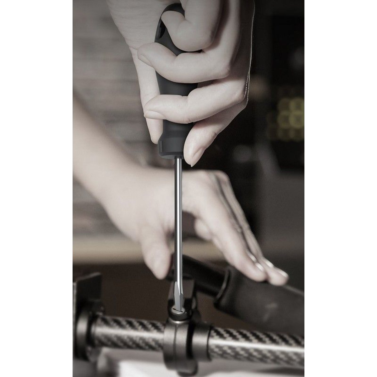 DELI σετ κατσαβίδια HT1006C, 3x ίσια & 3x σταυρωτά, μαγνητικά, 6τμχ - Image 2